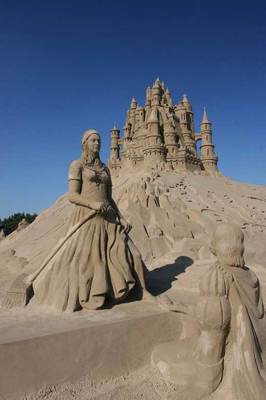 sand sculptures