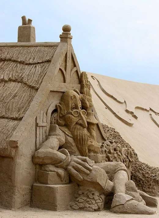 sand sculptures