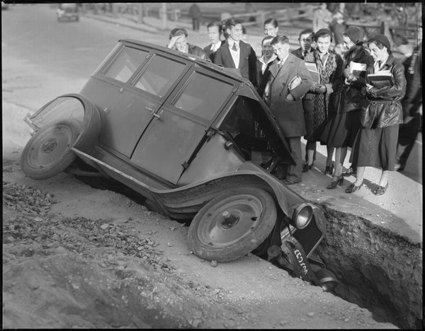 Car crashes from 30's