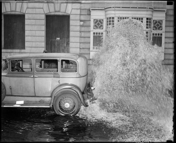 Car crashes from 30's