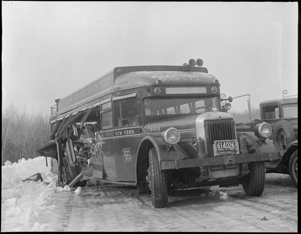 Car crashes from 30's