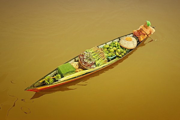 Floating Market