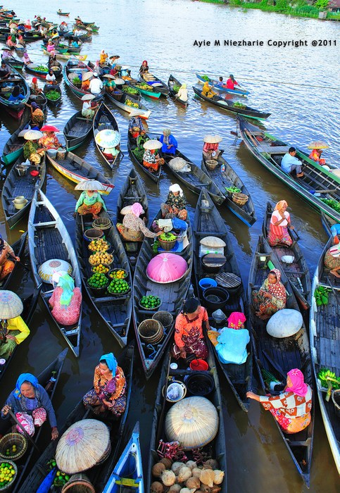 Floating Market