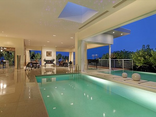 Amazing Pool